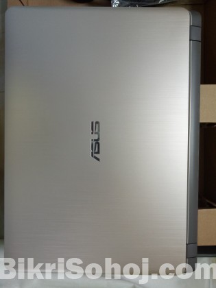 ASUS X507UA